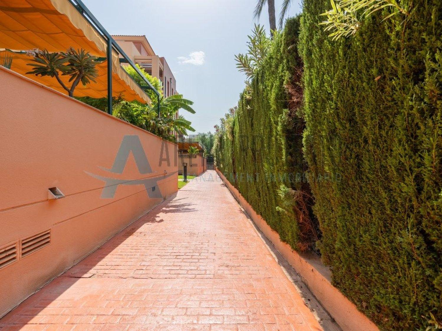 Piso en venta de 3 dormitorios en el puerto de Denia