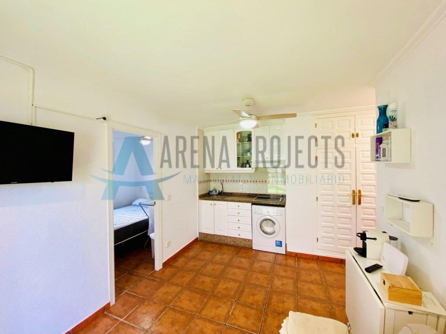 En Venta: Apartamento de 2 dormitorios con licencia turística en Dénia, Las Marinas km 4,5