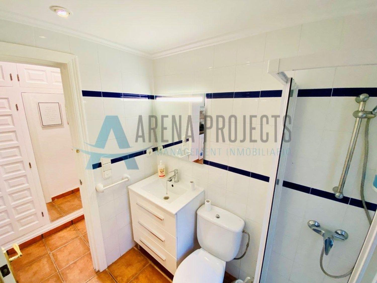 En Venta: Apartamento de 2 dormitorios con licencia turística en Dénia, Las Marinas km 4,5