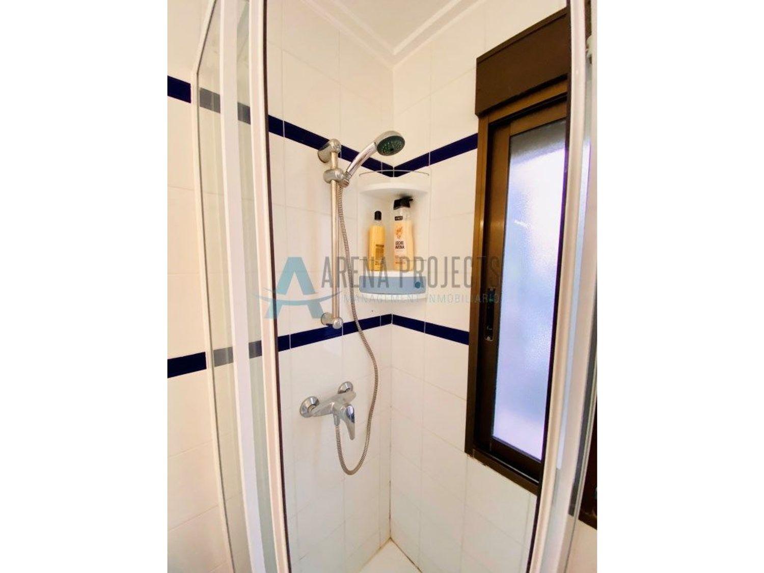 En Venta: Apartamento de 2 dormitorios con licencia turística en Dénia, Las Marinas km 4,5