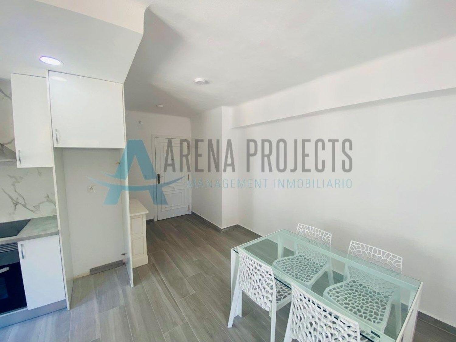 En venta: Apartamento reformado a 50 m del mar en Las Marinas, Dénia
