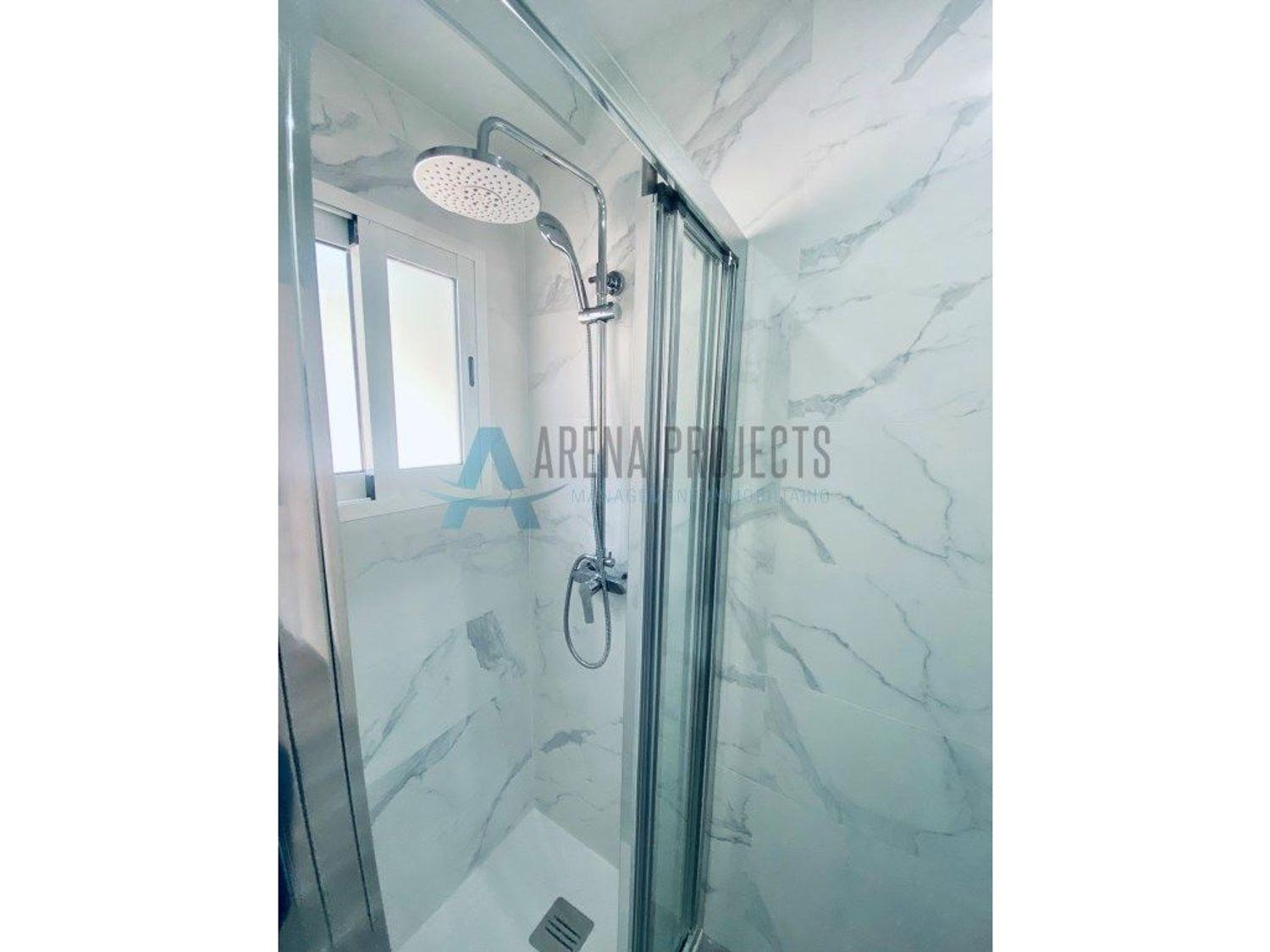 En venta: Apartamento reformado a 50 m del mar en Las Marinas, Dénia