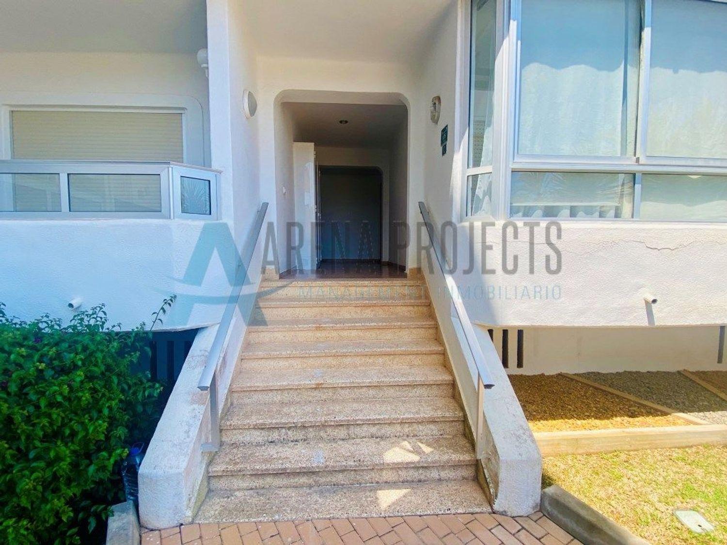 En venta: Apartamento reformado a 50 m del mar en Las Marinas, Dénia
