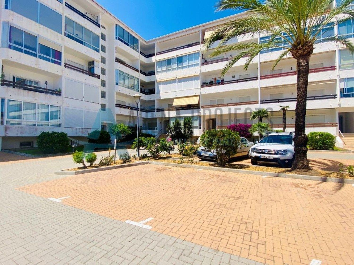 En venta: Apartamento reformado a 50 m del mar en Las Marinas, Dénia