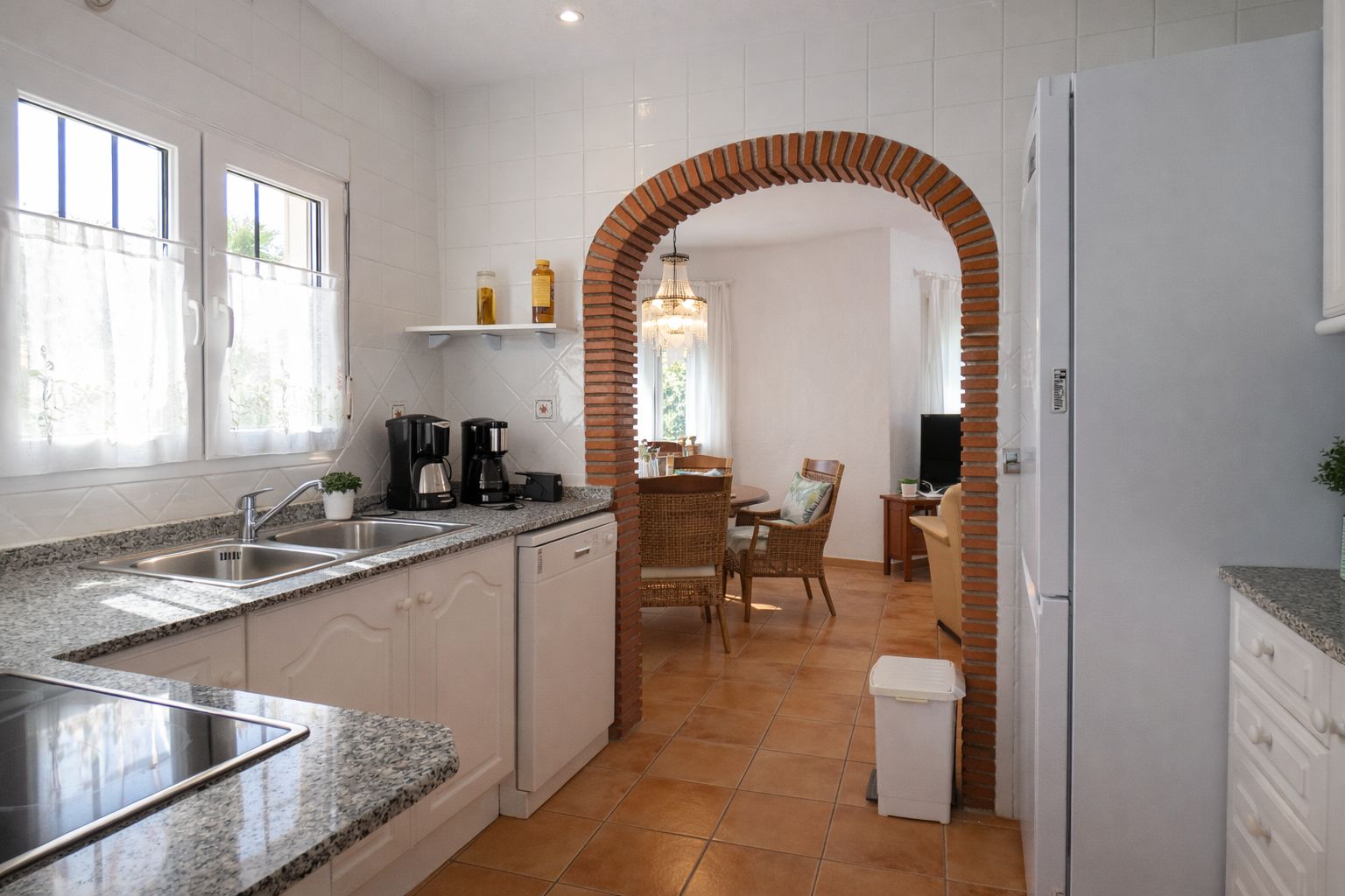 Zu verkaufen: Unabhängiges Chalet mit Privatpool und Gästeapartment in Els Poblets