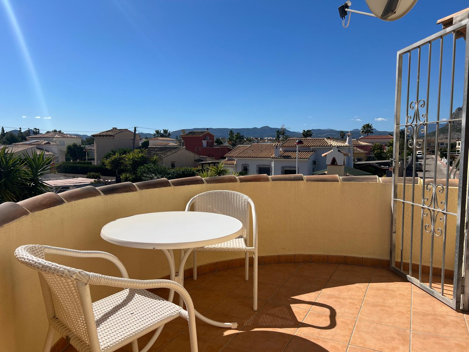 Zu verkaufen: Unabhängiges Chalet mit Privatpool und Gästeapartment in Els Poblets