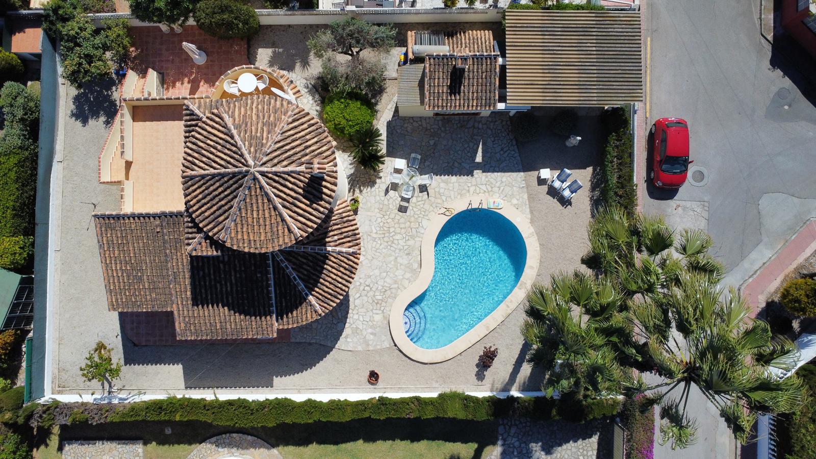 Zu verkaufen: Unabhängiges Chalet mit Privatpool und Gästeapartment in Els Poblets