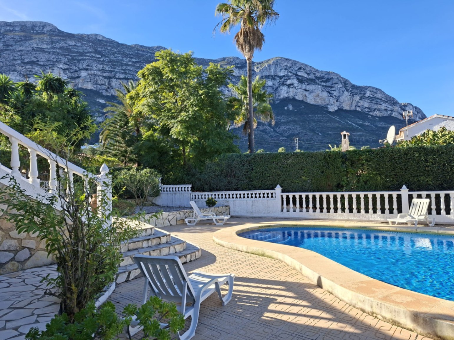 Chalet/Villa zu verkaufen in Denia, Montaña: 3 Schlafzimmer, privater Pool