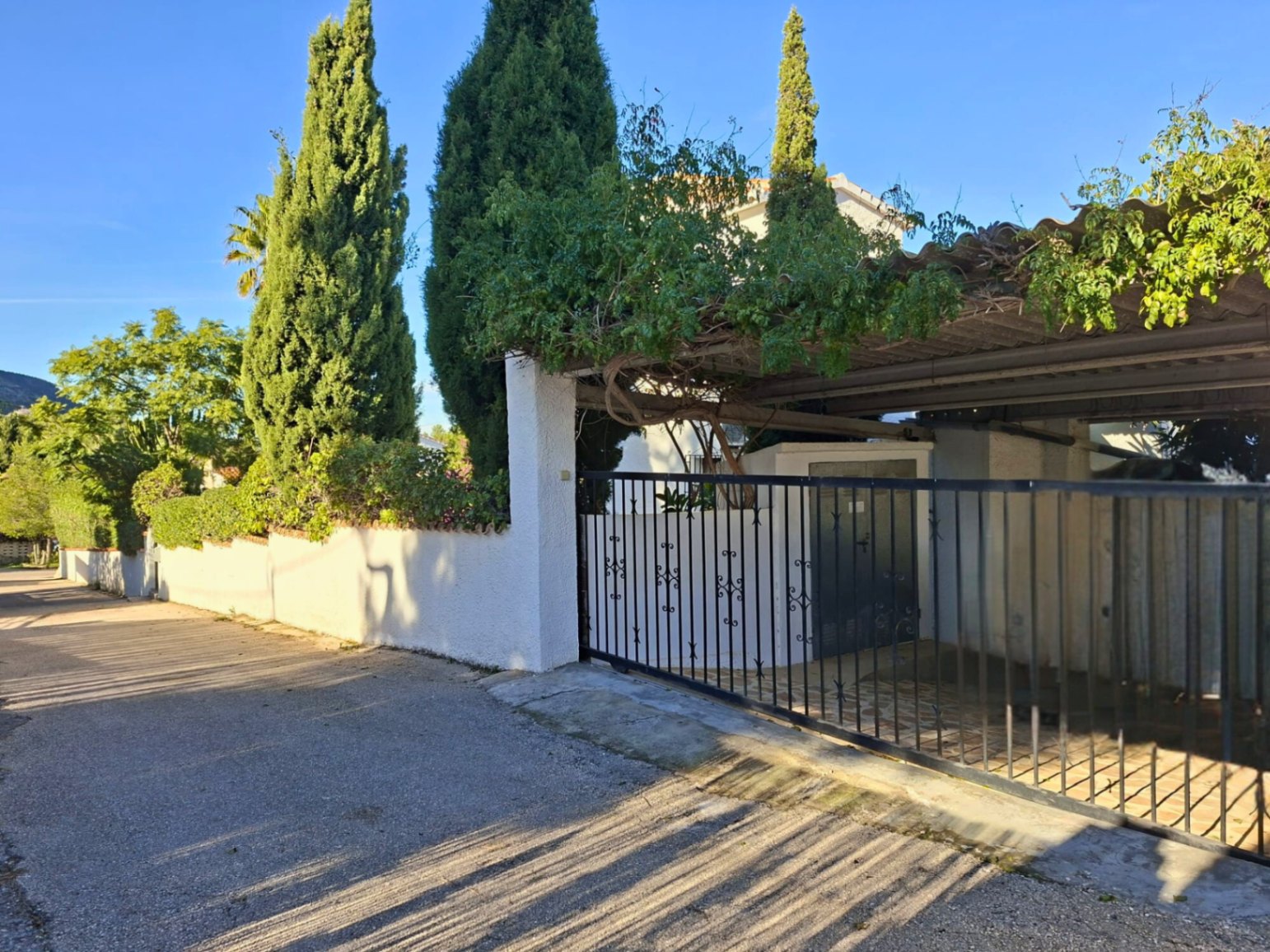 Chalet/Villa zu verkaufen in Denia, Montaña: 3 Schlafzimmer, privater Pool