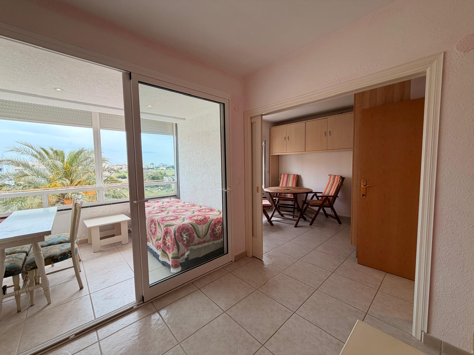Studiowohnung möbliert zu verkaufen in Playa, Denia, Alicante