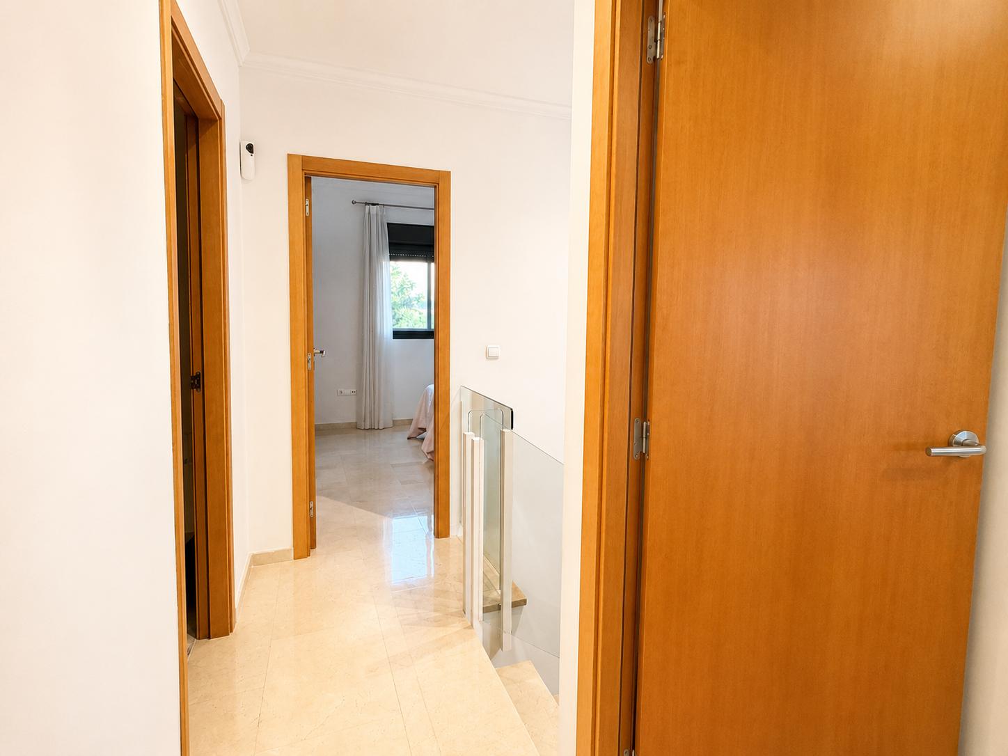 Vivienda duplex en venta de 3 dormitorios y 2 baños en Denia, Alicante