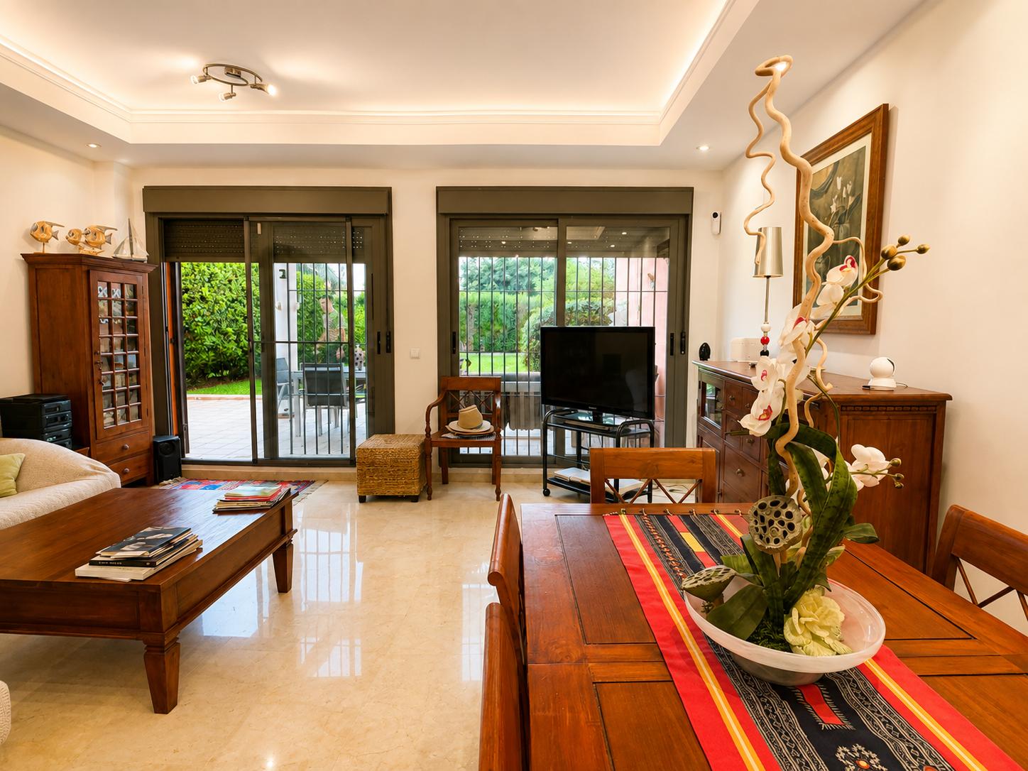Vivienda duplex en venta de 3 dormitorios y 2 baños en Denia, Alicante