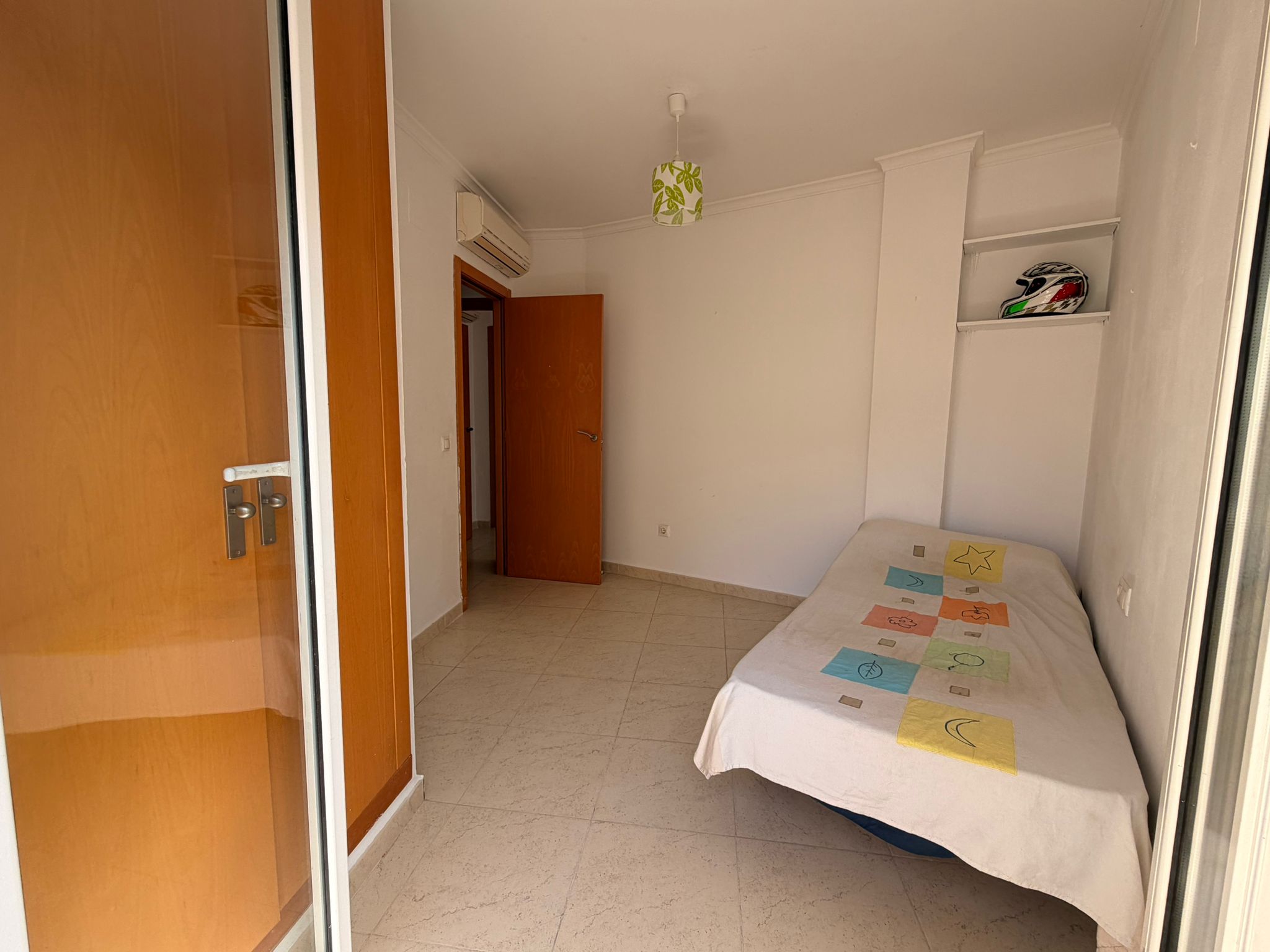 Wohnung zum Verkauf mit 3 Schlafzimmern in Denia, Alicante