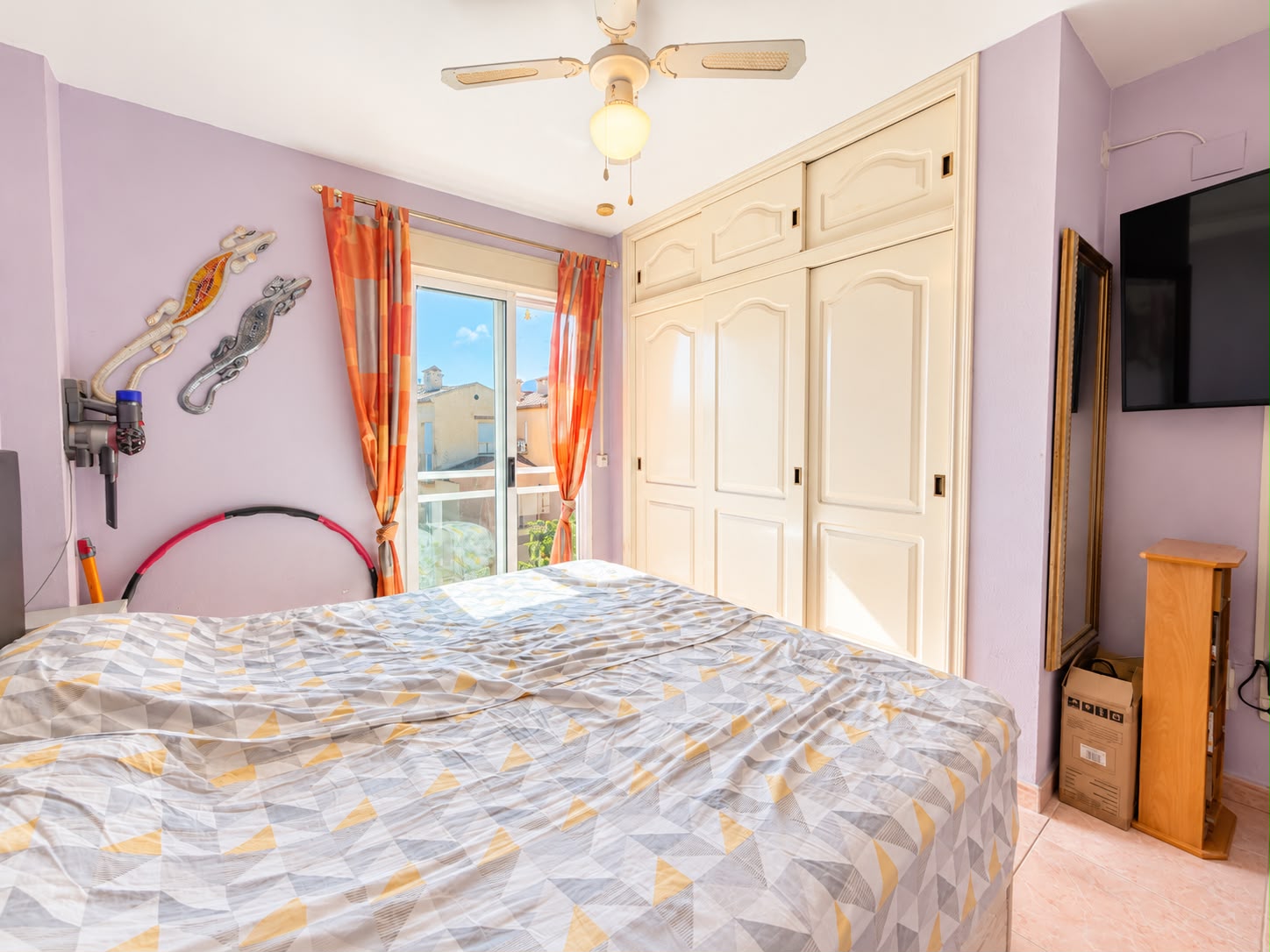 Apartamento en venta de 2 dormitorios con gran terraza en Denia