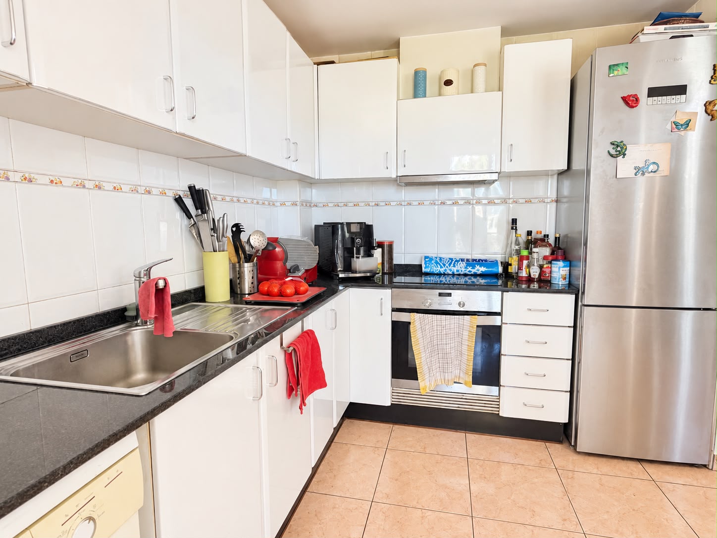 Apartamento en venta de 2 dormitorios con gran terraza en Denia