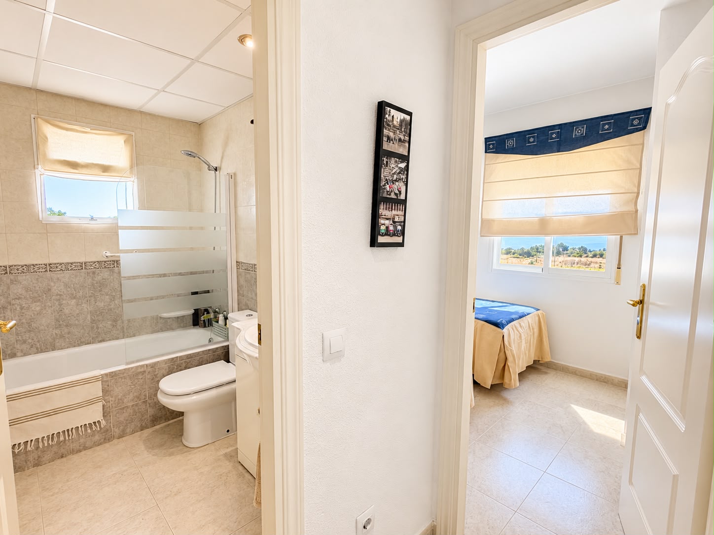 Apartamento en venta de 2 dormitorios en Playa, Denia, Alicante.