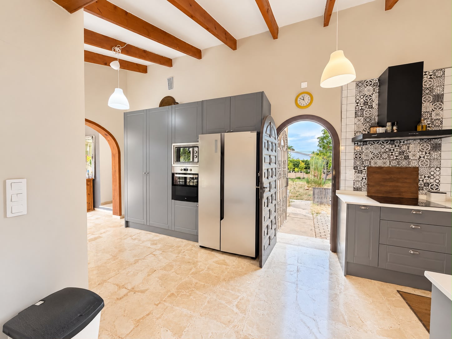 Chalet en venta con 3 dormitorios y piscina en Els Poblets
