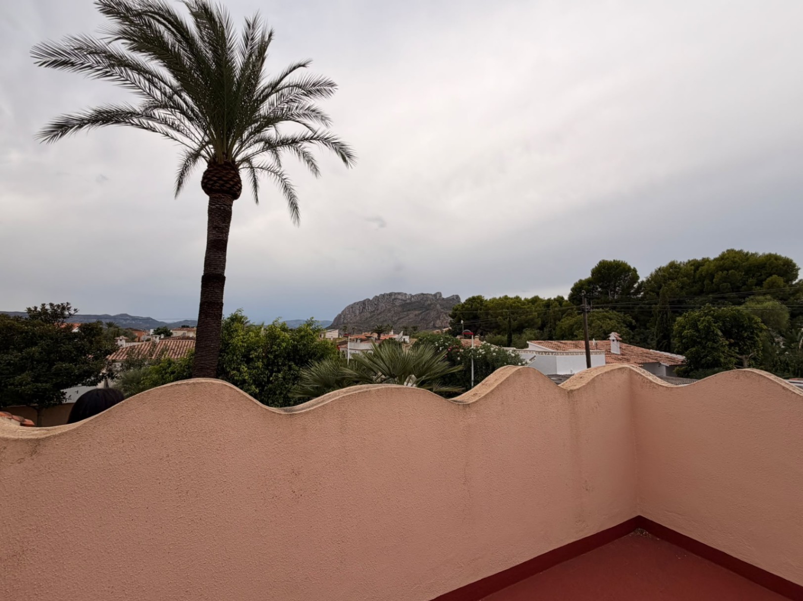 Chalet en venta con 3 dormitorios y piscina en Els Poblets