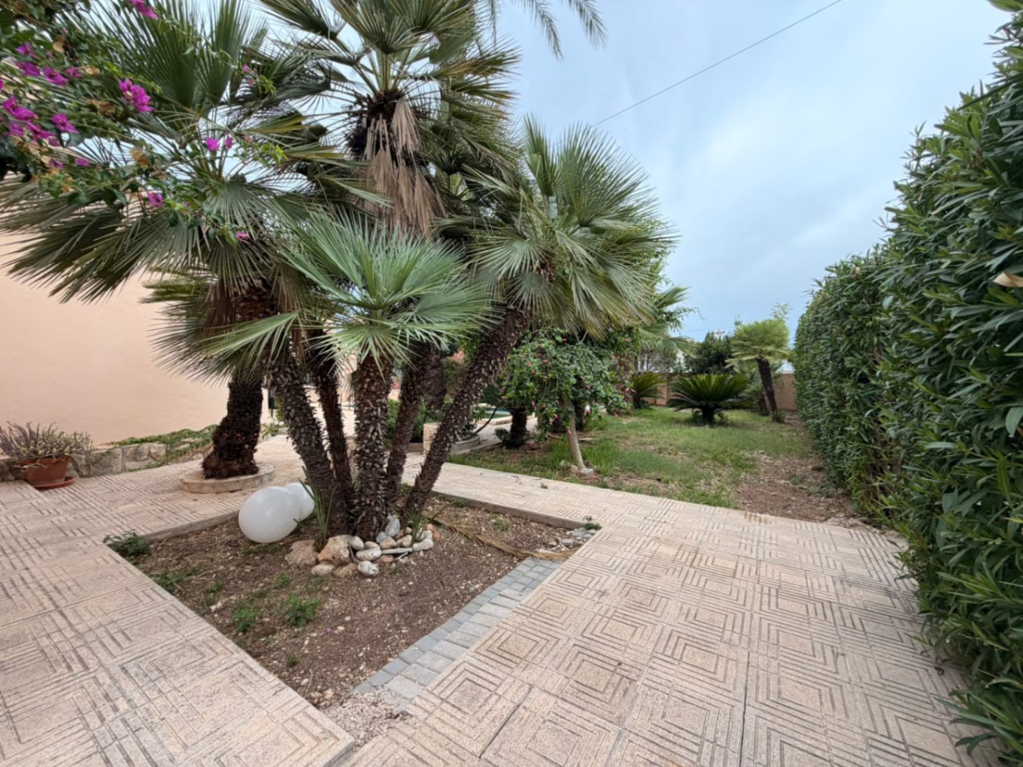 Chalet en venta con 3 dormitorios y piscina en Els Poblets